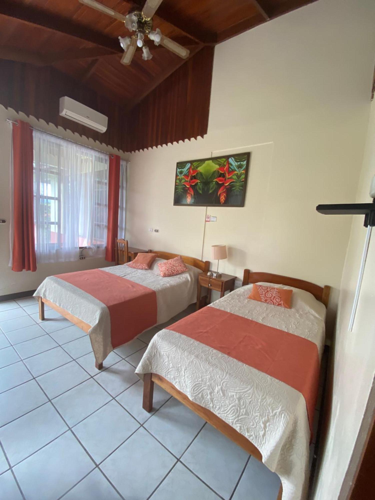 Hotel Befox Adventure La Fortuna Exterior foto