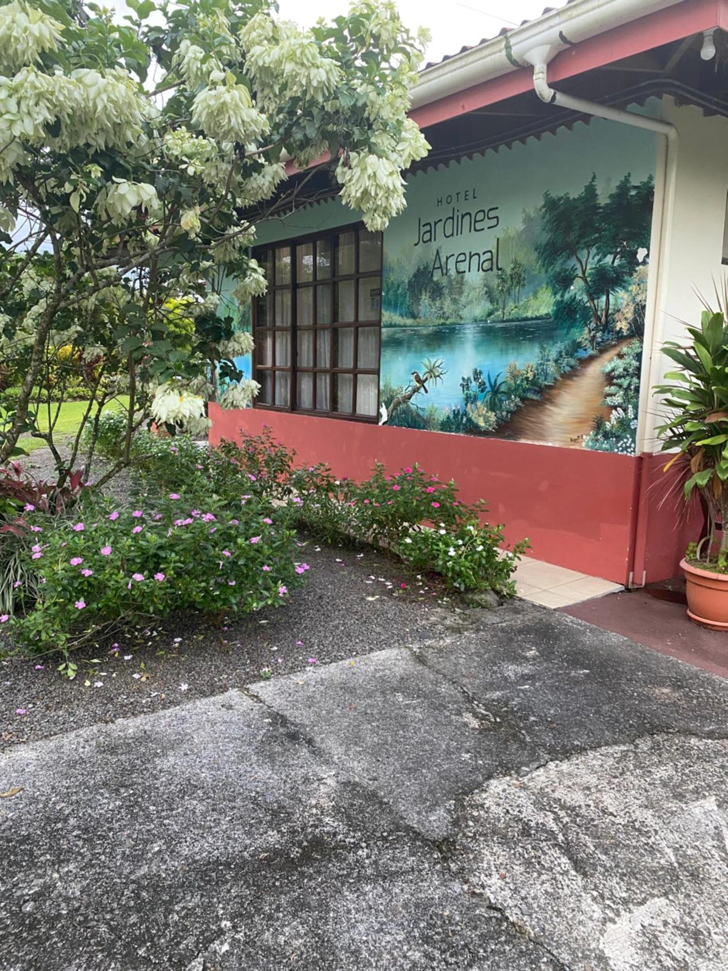 Hotel Befox Adventure La Fortuna Exterior foto